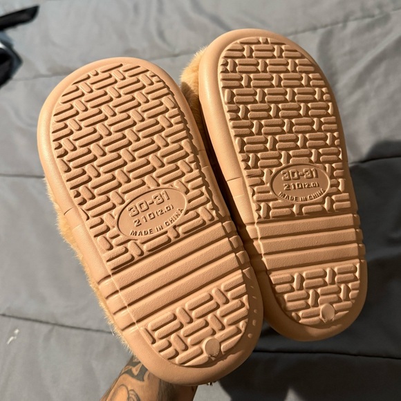 Capybara slippers kids - Picture 2 of 2